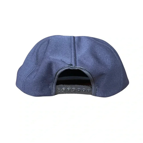 Vintage New Era “LB Smith” Snapback Hat – Navy Made in USA (late 70s/80s) - Picture 8 of 9